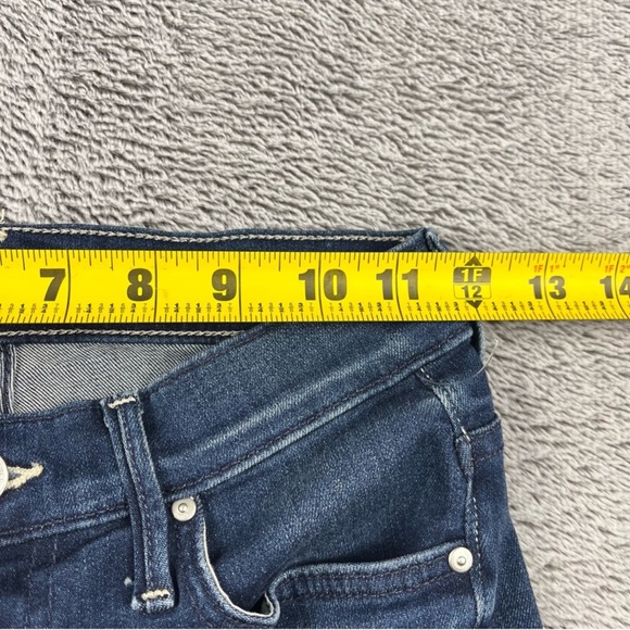 Like NEW MOTHER Jeans size 26. The Insider Crop Step Fray - Picture 7 of 13